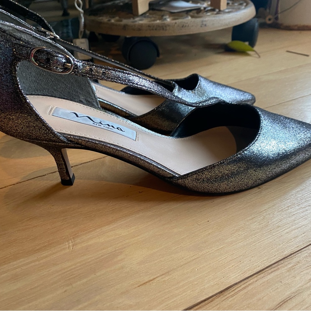 Nina, size 7.5, worn once, glitter gunmetal gray, leather sole - Picture 2 of 10